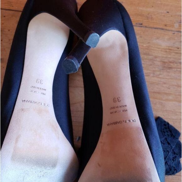 Dolce and Gabbana Satin Lace Bow Pump Black Platform Heels Peep Toe Size 39 - Picture 8 of 8